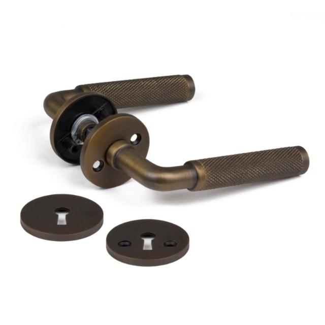 DØRGREB LEXINGTON INKL NØGLESKILTE. BRONZE