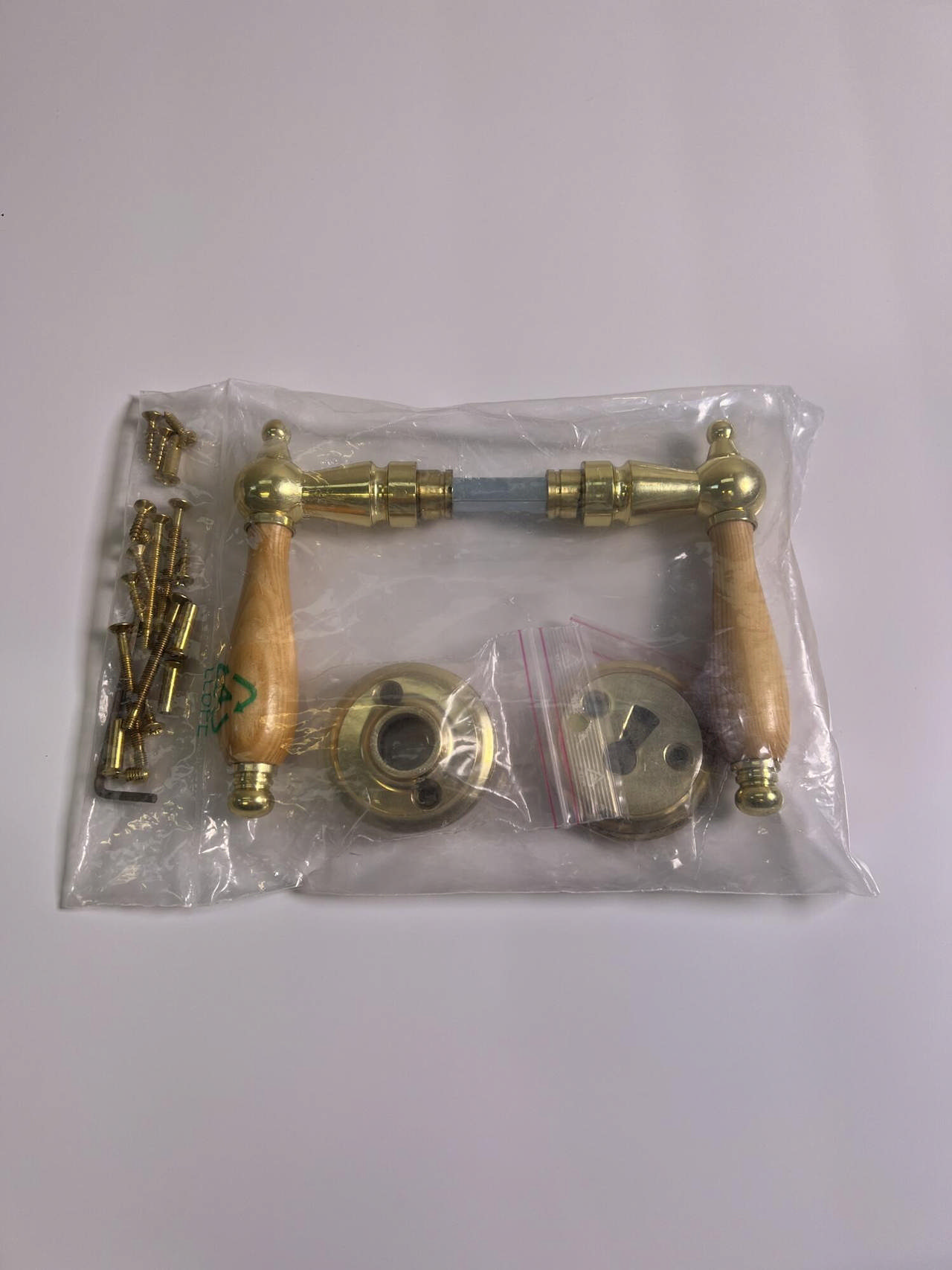 Dørgreb 6686 Nordhavn Messing Poleret med lak Fyr