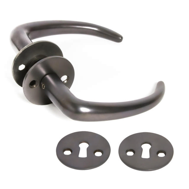 Pluto Gun metal m/ross cc30